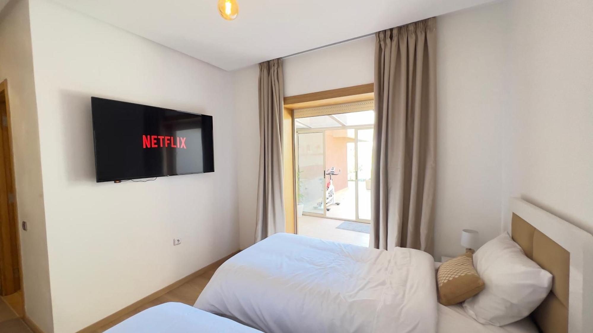 Appartement De Luxe Avec Jardin Vue Sur La Piscine Golf Securise 24H Sur 24 A 5 Minutes De L Aeroport Marrákes Kültér fotó